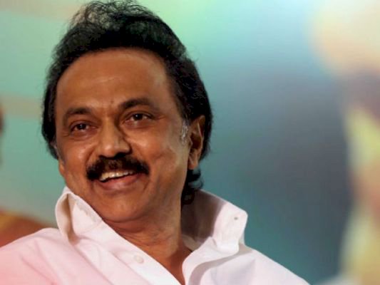 അകമ്ബടി വാഹനങ്ങളുടെ എണ്ണം കുറച്ച് സ്റ്റാലിന് പരിഷ്കാരങ്ങള് തുടരുന്നു