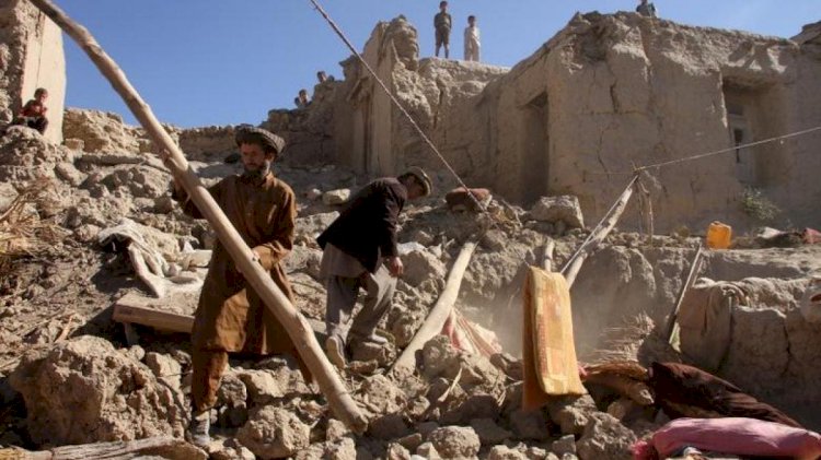 Afghan earthquake: At least 1,000 people killed and 1,500 injured
