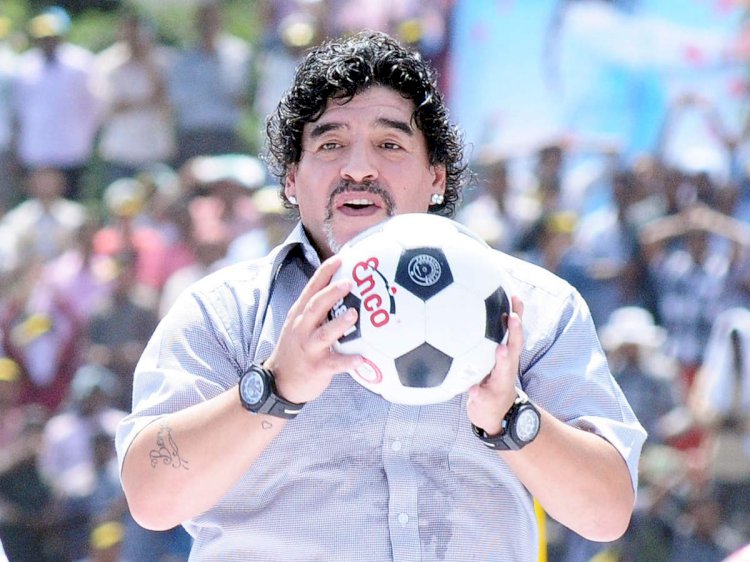 Medical staff in Argentina to be tried for Maradona death